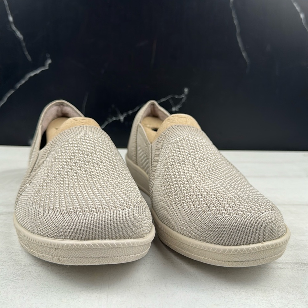 Skechers Madison Avenue Closet Star Slip-On Sneaker Metallic Taupe sz 6.5